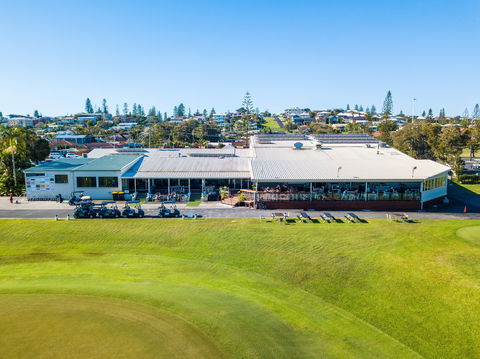 Yamba Golf And Country Club - Attractions Melbourne 0