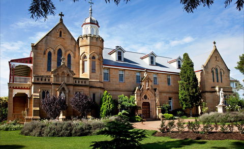 Abbey Of The Roses - Attractions Melbourne 0
