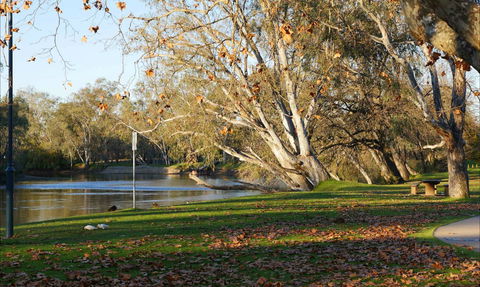 Albury - Attractions Melbourne 0