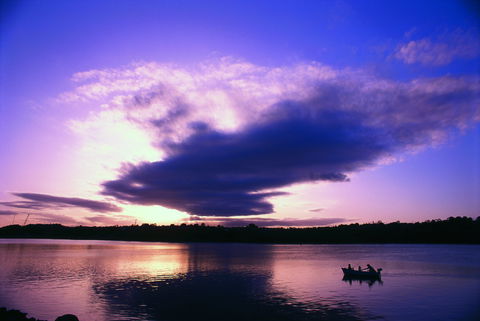 Currumbin Waters - Attractions Melbourne 0