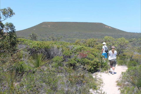 Lesueur Walk Trail, Mount Lesueur - Attractions Melbourne 0