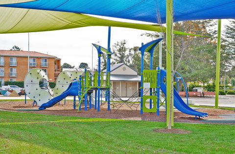 Queen Elizabeth Ll Park Queanbeyan - Attractions Melbourne 0