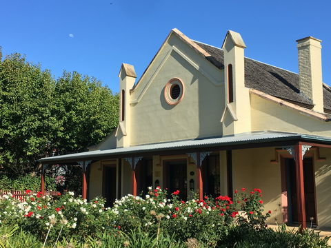 Quondong Cottage - Attractions Melbourne 0