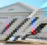 Sluga Gallery - Attractions Melbourne