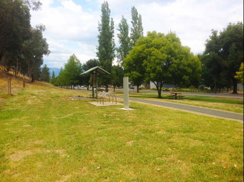 Taylors Gap To Myrtleford 10.5 Km - Attractions Melbourne 0