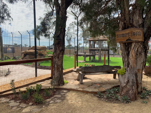 Zambi Wildlife Retreat - Attractions Melbourne 1