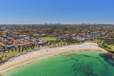 Coogee Beach - Attractions Melbourne 0