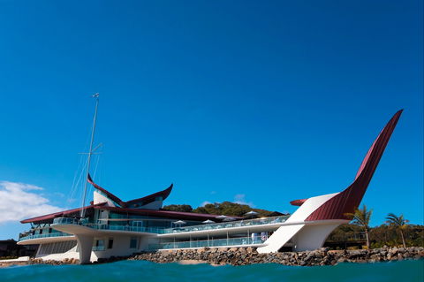 Hamilton Island Yacht Club - Attractions Melbourne 2