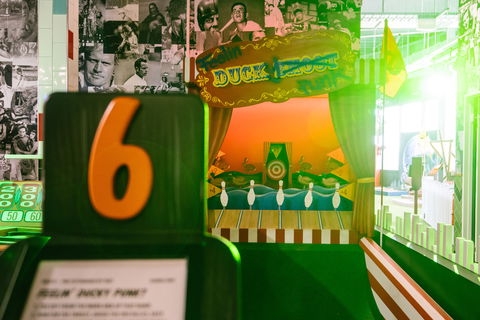 Holey Moley Carousel - Attractions Melbourne 2