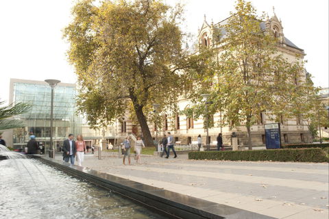 North Terrace - Attractions Melbourne 2