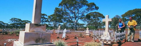 Old Pioneer Cemetery Coolgardie - Attractions Melbourne 0