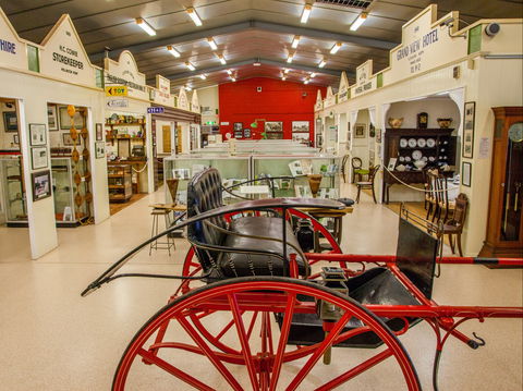 Redland Museum Inc - Attractions Melbourne 2