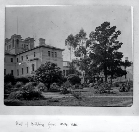 Aradale Lunatic Asylum - Attractions Melbourne 0