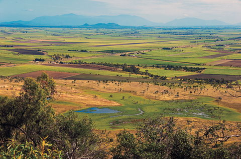 Ayr - Attractions Melbourne 2