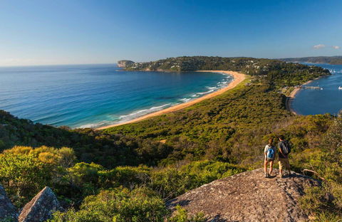 Barrenjoey Lighthouse - Attractions Melbourne 1