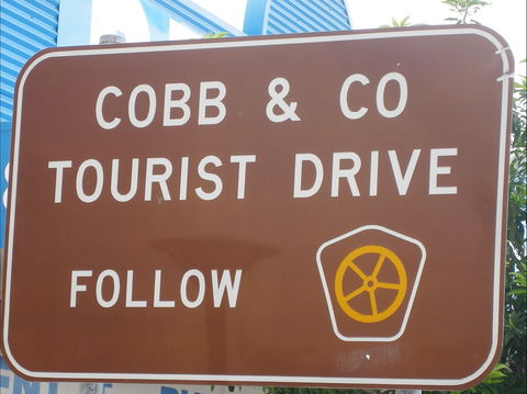 Cobb & Co Tourist Drive - Attractions Melbourne 1