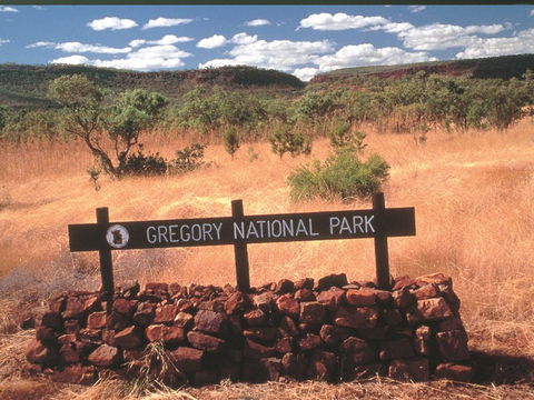 Escarpment Walk - Attractions Melbourne 0