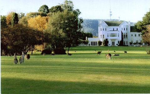 Government House - Attractions Melbourne 0