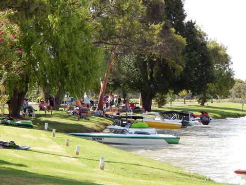 Jerilderie - Attractions Melbourne 2