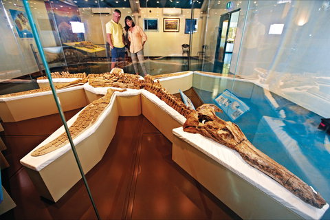 Kronosaurus Korner - Attractions Melbourne 1