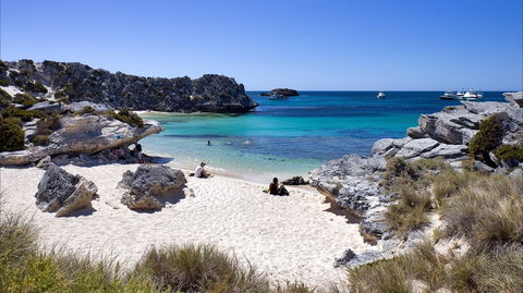 Little Armstrong Bay - Attractions Melbourne 0