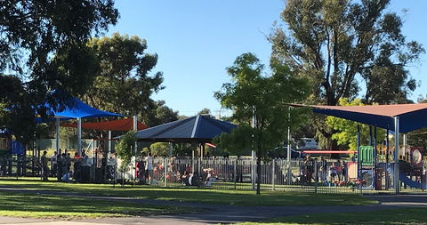 Market Square Recreation Area - Attractions Melbourne 0