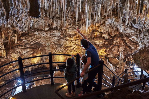 Ngilgi Cave - Attractions Melbourne 0