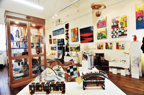 Nimbin Artists Gallery - Attractions Melbourne 0