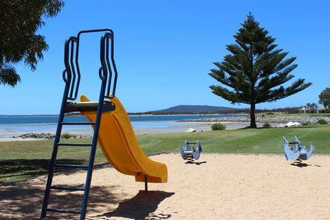 North Point Reserve (Mundy's Mooring) Playground - Attractions Melbourne 2