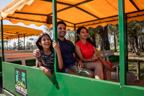 Oakvale Wildlife Park - Attractions Melbourne 2