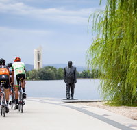 R G Menzies Walk - Attractions Melbourne
