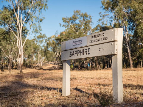 Sapphire - Attractions Melbourne 1