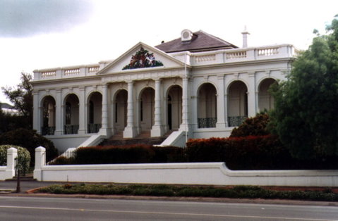 The Yass Courthouse - Attractions Melbourne 1