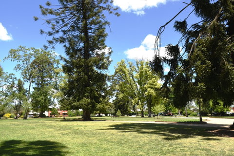 Collins Park - Attractions Melbourne 2