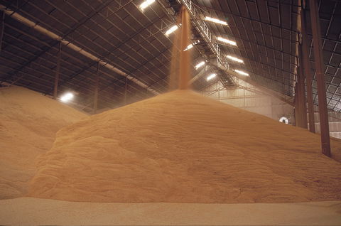Co-operative Bulk Handling (CBH) Wheat Storage And Transfer Depot - Attractions Melbourne 2