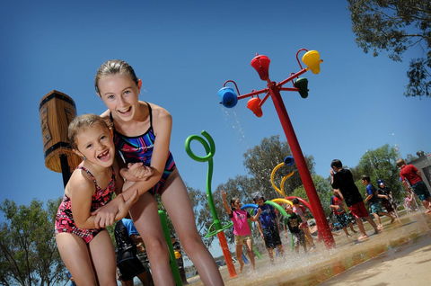 Lake Keepit Water Park - Attractions Melbourne 0