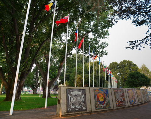 Lambie Town Walk - Attractions Melbourne 1