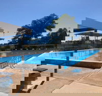 Molong Swimming Pool - Attractions Melbourne
