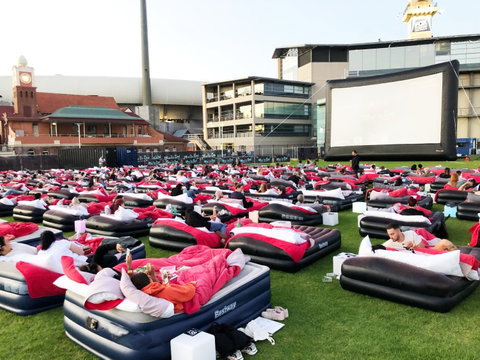 Mov'in Bed - Attractions Melbourne 2