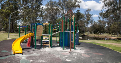 Pioneer Park - Attractions Melbourne 1