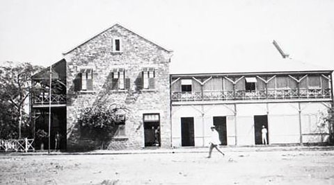 Victoria Hotel (the Vic), Darwin - Attractions Melbourne 2