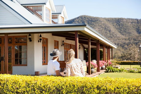 Audrey Wilkinson Vineyard: Picnic With Wine Masterclass Tasting - Attractions Melbourne 2