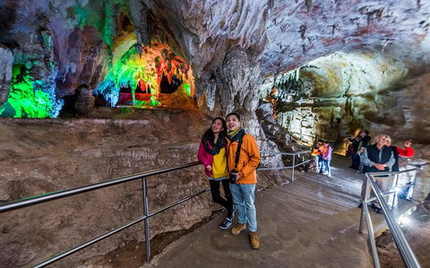 Jenolan Caves: Chifley Cave Tour - Attractions Melbourne 5