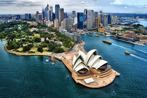 Sydney Airport Transfers : Sydney City To Sydney Airport SYD In Luxury Van - Attractions Melbourne 1