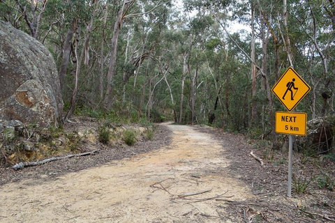 Six Foot Track - Attractions Melbourne 4