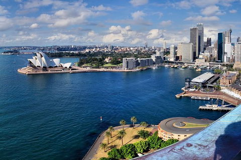 Sydney Airport Transfers : Sydney Airport SYD To Sydney City In Business Car - Attractions Melbourne 6