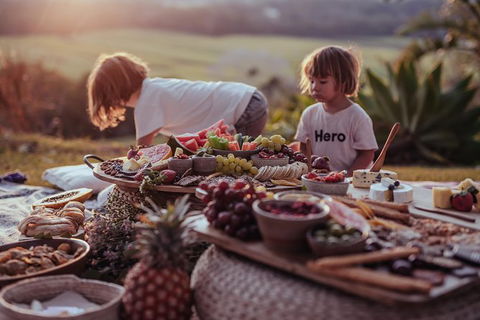 A Picnic In Byron Bay - Attractions Melbourne 3