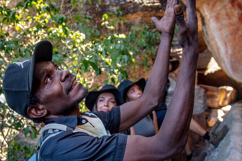 Arnhem Land Injalak Hill Full-Day Tour From Jabiru - Attractions Melbourne 0
