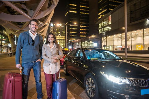 Cairns Airport (CNS) Departure Transfer (Cairns Hotels To Cairns CNS Airport) - Attractions Melbourne 0