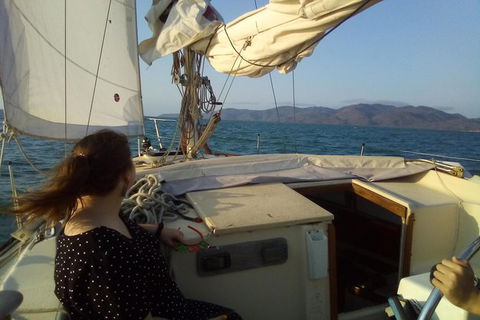 Sailing Boat Overnight Live Aboard Experience Townsville - Attractions Melbourne 2